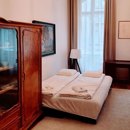 Christoph'S Central Apartment บูดาเปสต์ ภายนอก รูปภาพ